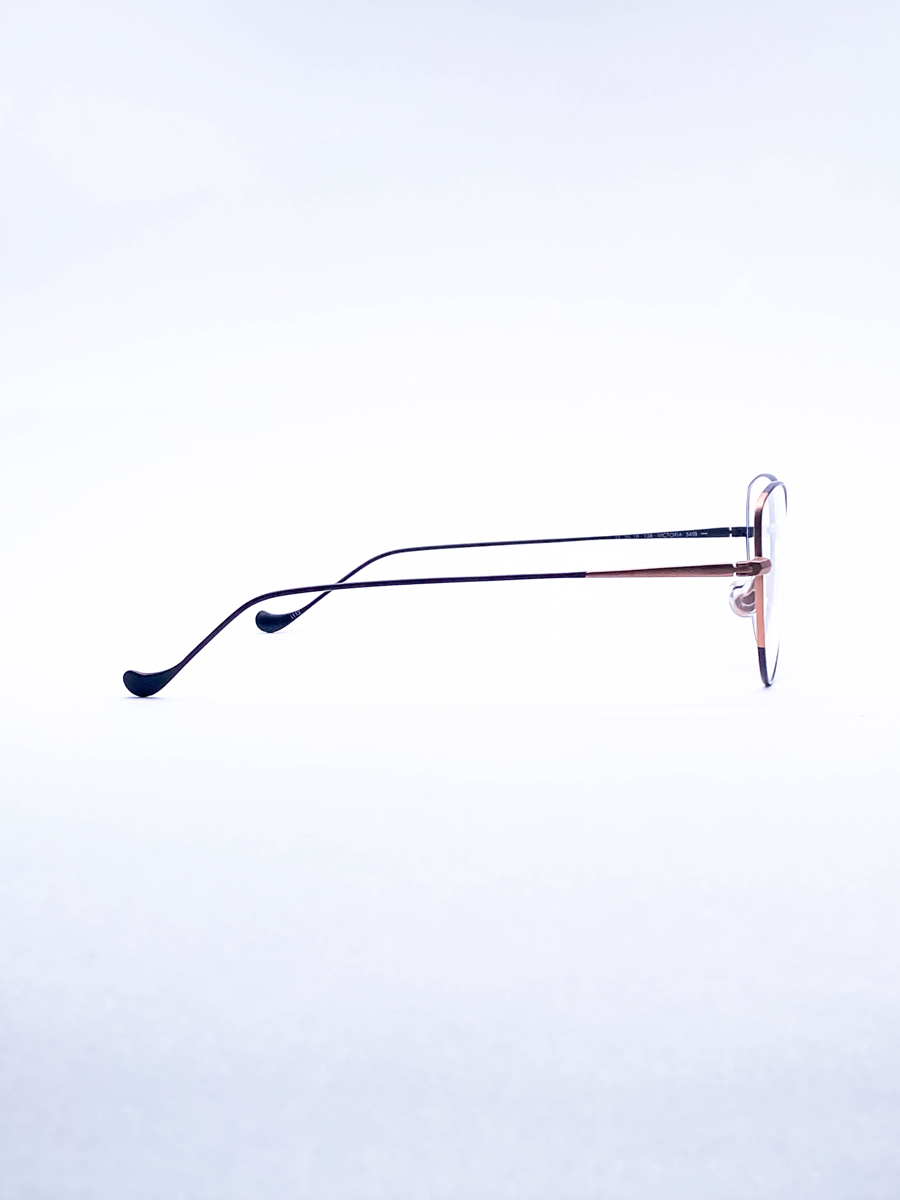 Caroline Abram VICTORIA