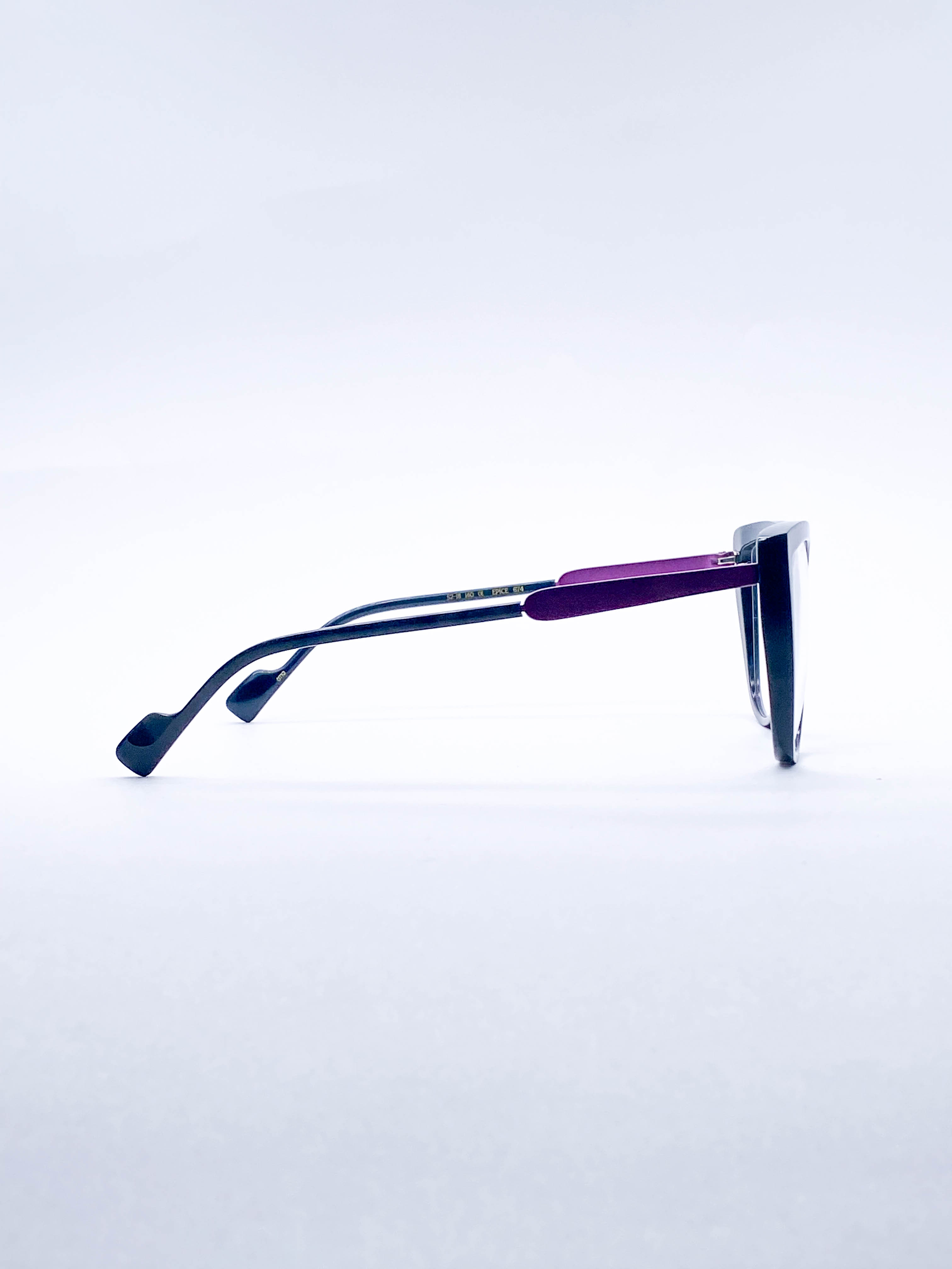 BLUSH by Caroline Abram EPICE